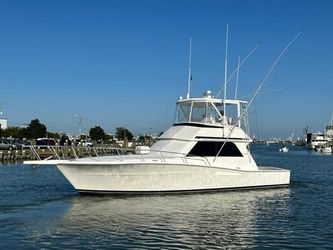 43' Viking 1994 Yacht For Sale